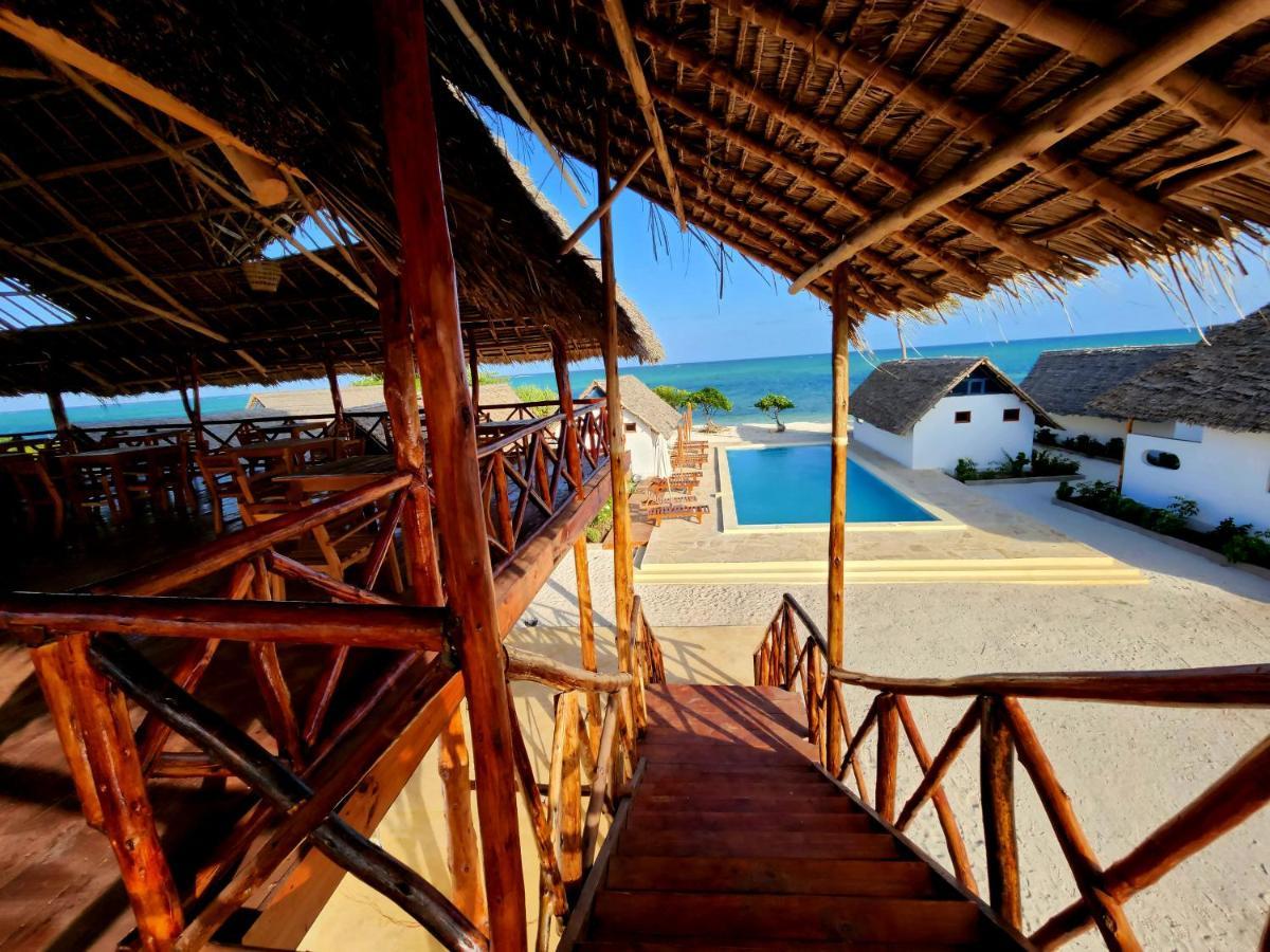 Almas Beach Boutique Hotel Makunduchi Bagian luar foto
