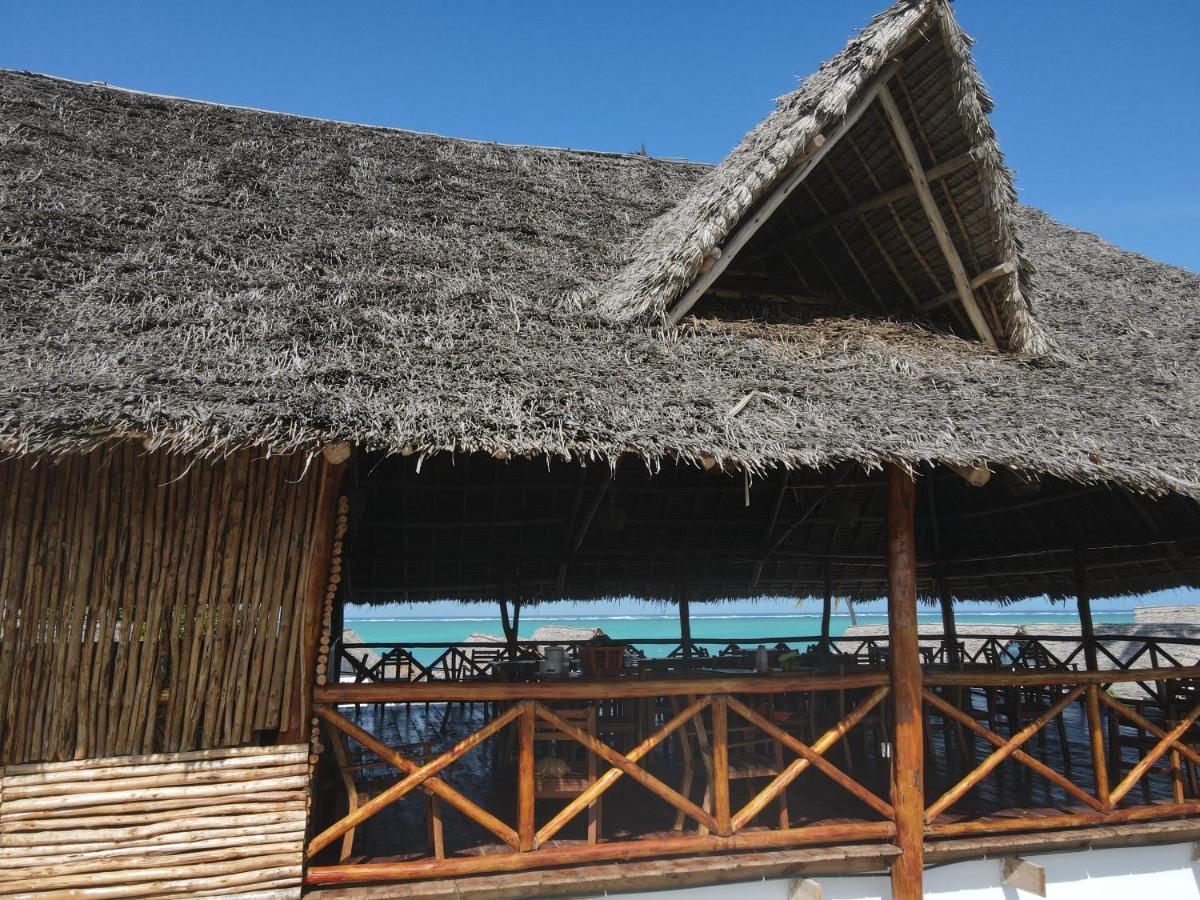 Almas Beach Boutique Hotel Makunduchi Bagian luar foto