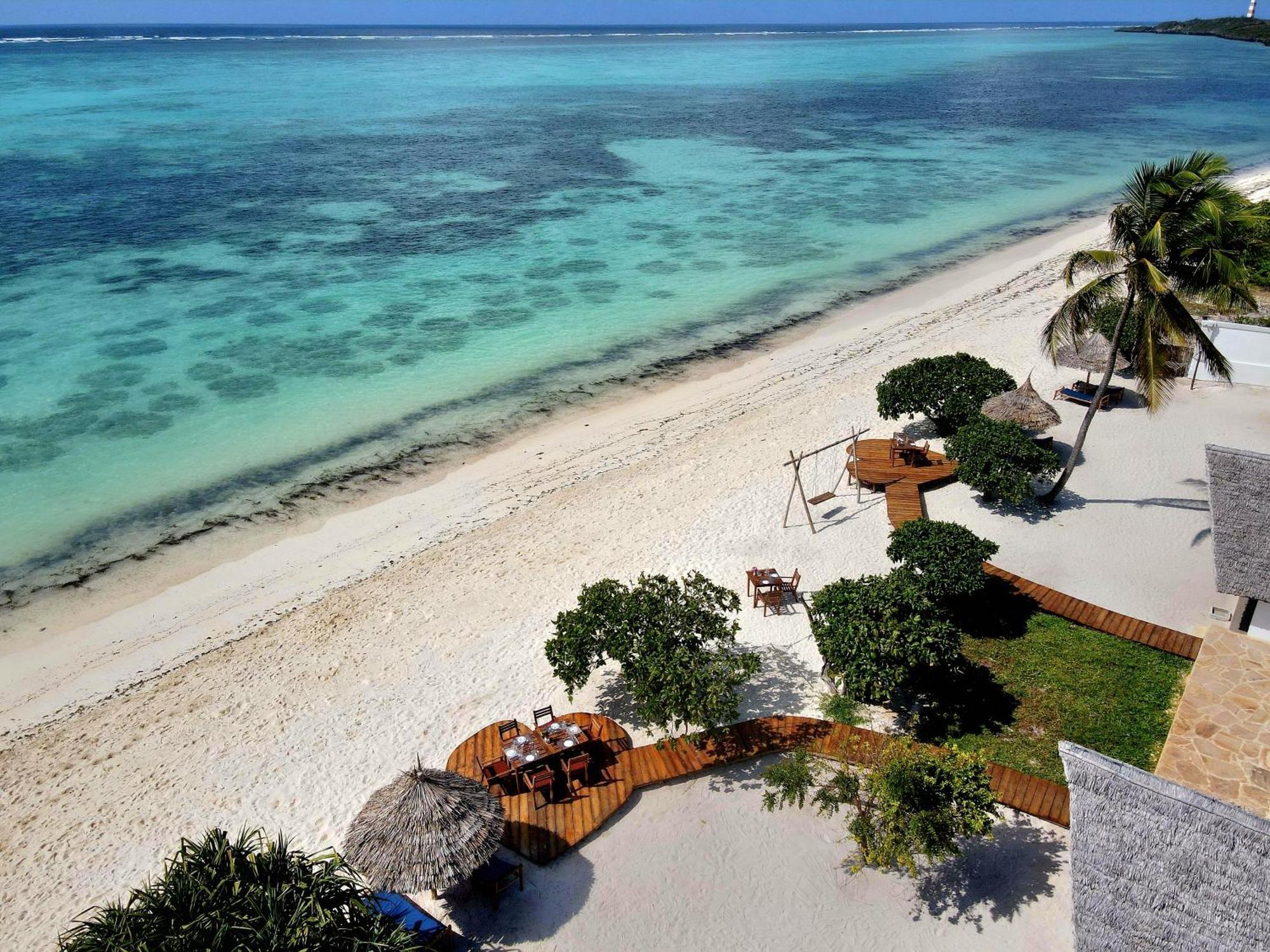Almas Beach Boutique Hotel Makunduchi Bagian luar foto
