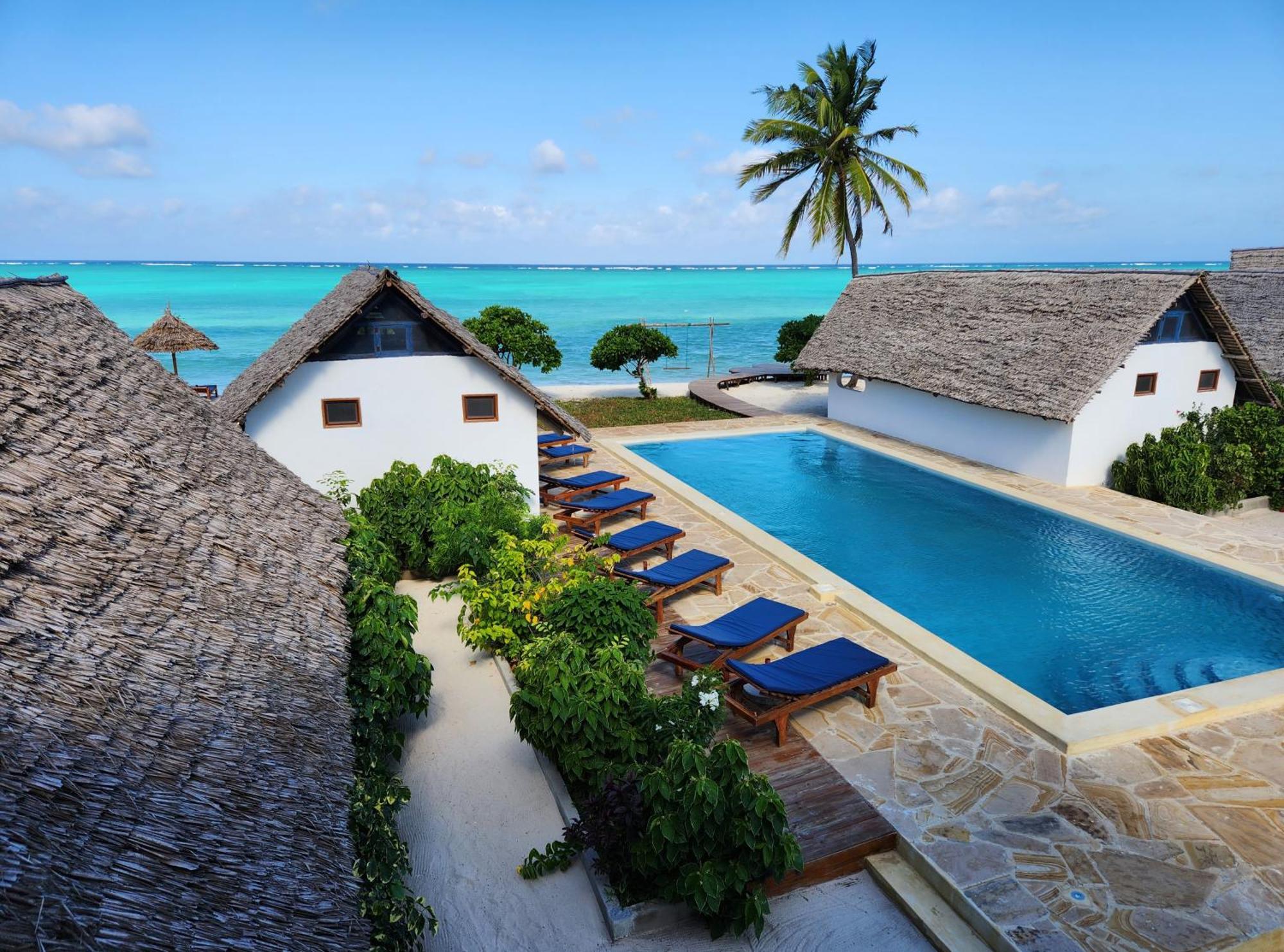 Almas Beach Boutique Hotel Makunduchi Bagian luar foto